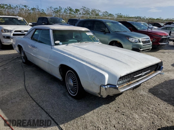 1967 Ford Thunderbird с VIN 7Y84Q116488, выставлен на аукционе Copart как лот 76255654 с пробегом 68 392 миль миль и На запчасти • Non repairable. История ставок и продаж доступна на DreamBid. Изображение 4.