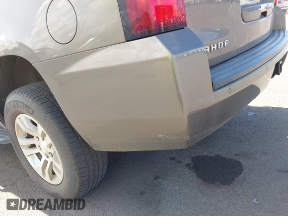 2016 Chevrolet Tahoe LT z VIN 1GNSKBKC3GR388683, wystawiony jako IAAI lot #42100692 z przebiegiem 87 858 mil mil oraz . Historia ofert i sprzedaży dostępna na DreamBid. Obrazek 6.