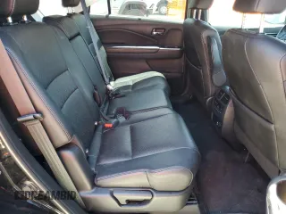 2019 Honda Passport Touring with VIN 5FNYF7H93KB004402, listed as a Copart auction lot 57576185 with 54,597 mi miles and Salvage title. Bid and sale history available at DreamBid. Image 11.
