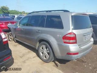 2009 Mercedes-Benz GL-Class 4.6L with VIN 4JGBF71E09A460918, listed as a IAAI auction lot 40603689 with 172,647 mi miles. Bid and sale history available at carsss.com. Image 3.