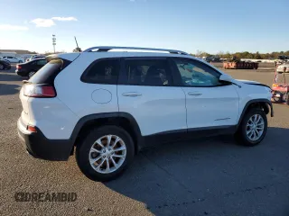 2020 Jeep Cherokee Latitude z VIN 1C4PJMCX7LD627268, wystawiony jako Copart lot #85962804 z przebiegiem 51 594 mil mil oraz Szkoda całkowita • Salvage title. Historia ofert i sprzedaży dostępna na DreamBid. Obrazek 3.