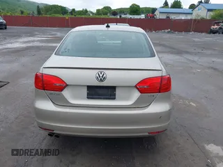2014 Volkswagen Jetta TDI w/Premium/Nav with VIN 3VWLL7AJ9EM226026, listed as a IAAI auction lot 42219871 with 100,386 mi miles and . Bid and sale history available at DreamBid. Image 16.