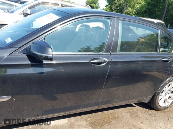 2014 BMW 7 Series ALPINA B7 with VIN WBAYE8C54ED134792, listed as a IAAI auction lot 42525127 with 96,631 mi miles and . Bid and sale history available at DreamBid. Image 14.
