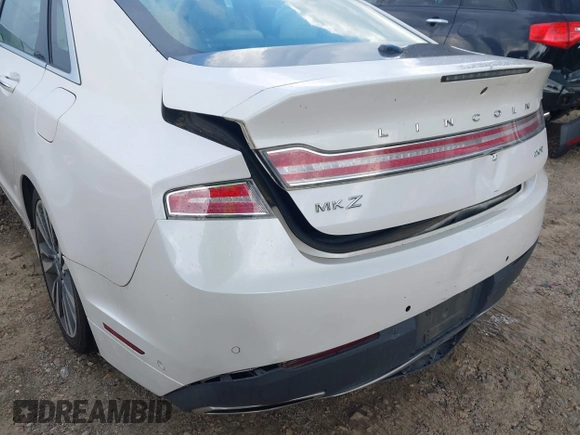 2019 Lincoln MKZ Reserve II z VIN 3LN6L5E94KR607412, wystawiony jako IAAI lot #42231994 z przebiegiem 54 812 mil mil oraz . Historia ofert i sprzedaży dostępna na DreamBid. Obrazek 19.