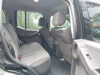2008 Nissan Xterra X with VIN 5N1AN08W68C536732, listed as a IAAI auction lot 42241012 with 139,989 mi miles and . Bid and sale history available at carsss.com. Image 8.