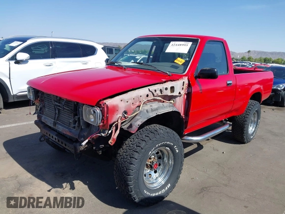 1990 Toyota Pickup DX z VIN JT4RN01P7L7019709, wystawiony jako IAAI lot #42448995 z przebiegiem 144 469 mil mil oraz . Historia ofert i sprzedaży dostępna na DreamBid. Obrazek 6.