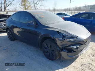 2024 Tesla Model Y with VIN 7SAYGDED8RF158346, listed as a IAAI auction lot 41730508 with 10,947 mi miles and . Bid and sale history available at DreamBid. Image 1.