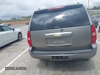 2007 Chevrolet Tahoe LT z VIN 1GNFC13J07J122414, wystawiony jako IAAI lot #39134539 z przebiegiem Nie podano mil oraz . Historia ofert i sprzedaży dostępna na DreamBid. Obrazek 15.