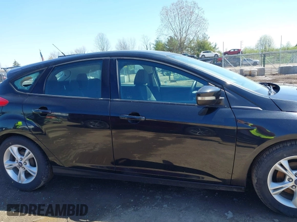 2014 Ford Focus SE with VIN 1FADP3K20EL428918, listed as a IAAI auction lot 41967617 with 114,386 mi miles. Bid and sale history available at carsss.com. Image 13.