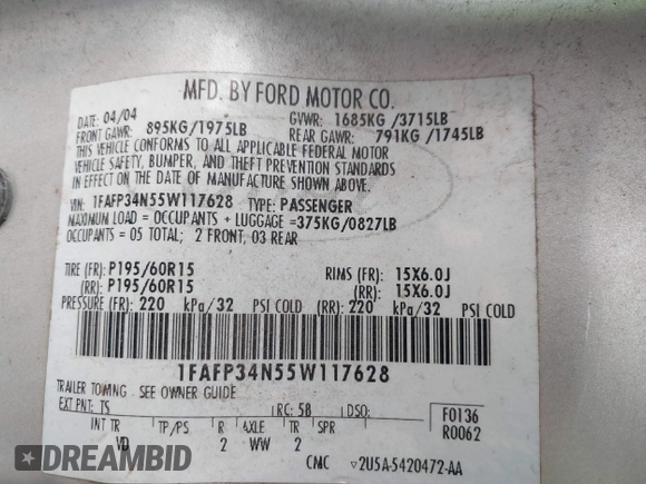 2005 Ford Focus S with VIN 1FAFP34N55W117628, listed as a IAAI auction lot 41882291 with 220,001 mi miles. Bid and sale history available at carsss.com. Image 9.