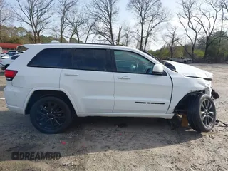 2019 Jeep Grand Cherokee Upland with VIN 1C4RJFAG1KC565684, listed as a IAAI auction lot 41727054 with 53,043 mi miles. Bid and sale history available at carsss.com. Image 13.