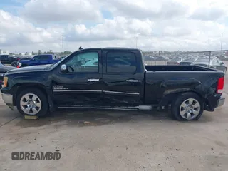 2011 GMC Sierra 1500 SLE z VIN 3GTP1VE0XBG306560, wystawiony jako IAAI lot #41496403 z przebiegiem 213 831 mil mil oraz . Historia ofert i sprzedaży dostępna na DreamBid. Obrazek 15.