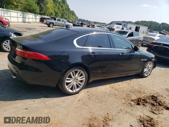 2016 Jaguar XF 35t Prestige with VIN SAJBE4BV9GCY07850, listed as a Copart auction lot 65637874 with 137,148 mi miles and Salvage Title. Bid and sale history available at carsss.com. Image 3.