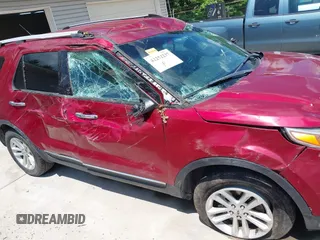 2013 Ford Explorer XLT z VIN 1FM5K8D8XDGC59246, wystawiony jako IAAI lot #42252237 z przebiegiem 230 486 mil mil oraz . Historia ofert i sprzedaży dostępna na DreamBid. Obrazek 13.