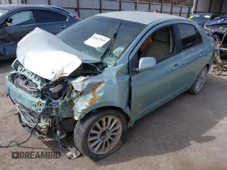 2007 Toyota Yaris with VIN JTDBT923271183692, listed as a IAAI auction lot 41817919 with Not Provided miles. Bid and sale history available at carsss.com. Image 2.