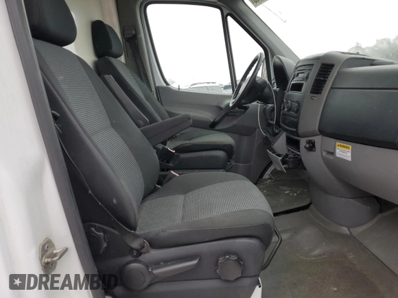 2013 Freightliner Sprinter with VIN WDYPE8CC2D5732647, listed as a Copart auction lot 41772065 with 182,720 mi miles and Clean Title. Bid and sale history available at DreamBid. Image 10.