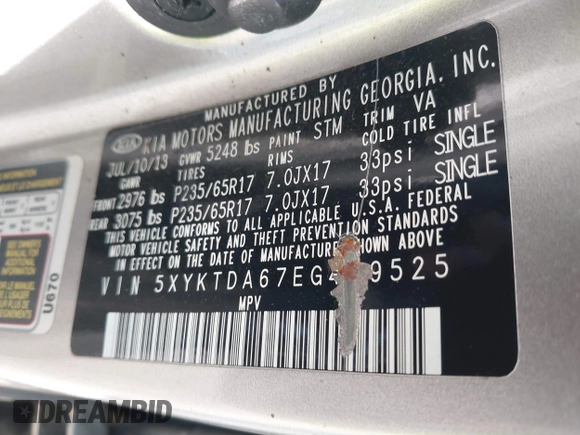 2014 Kia Sorento LX with VIN 5XYKTDA67EG489525, listed as a IAAI auction lot 42121940 with 180,281 mi miles. Bid and sale history available at carsss.com. Image 9.