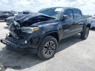 2020 Toyota Tacoma 2WD SR5 with VIN 3TMAZ5CN7LM129496, listed as a IAAI auction lot 39945333 with 140,154 mi miles. Bid and sale history available at carsss.com. Image 18.