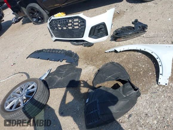 2024 Audi Q5 S line Premium Plus с VIN WA1E2AFYXR2135114, выставлен на аукционе IAAI как лот 41734594 с пробегом 2 354 миль миль и . История ставок и продаж доступна на DreamBid. Изображение 12.
