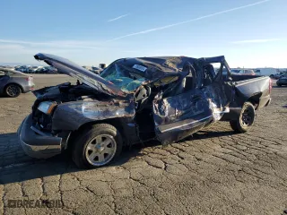2005 Chevrolet Silverado 1500 LT with VIN 2GCEC19T351160935, listed as a Copart auction lot 70508934 with 0 mi miles and Non Repairable. Bid and sale history available at carsss.com. Image 1.