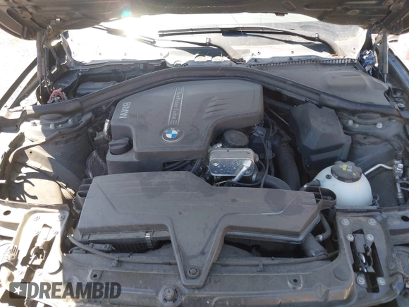 2015 BMW 3 Series 328i with VIN WBA3C1C55FK124096, listed as a IAAI auction lot 40127884 with Not Provided miles and . Bid and sale history available at carsss.com. Image 10.