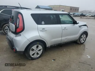2016 Kia Soul with VIN KNDJN2A25G7825227, listed as a Copart auction lot 44054395 with 96,590 mi miles and Salvage Title. Bid and sale history available at carsss.com. Image 3.