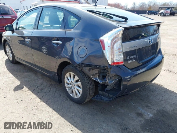 2013 Toyota Prius with VIN JTDKN3DPXD3034972, listed as a IAAI auction lot 41814898 with 137,170 mi miles and . Bid and sale history available at DreamBid. Image 6.
