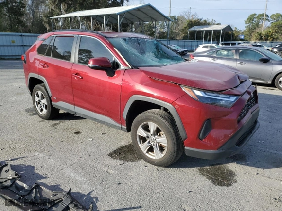 2022 Toyota RAV4 Hybrid XLE with VIN 4T3RWRFV2NU060815, listed as a Copart auction lot 47357465 with 21,021 mi miles and Salvage Title. Bid and sale history available at carsss.com. Image 4.