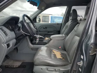 2003 Honda Pilot EX z VIN 2HKYF18563H543125, wystawiony jako Copart lot #56541455 z przebiegiem 241 804 mil mil oraz Szkoda całkowita • Salvage title. Historia ofert i sprzedaży dostępna na DreamBid. Obrazek 7.
