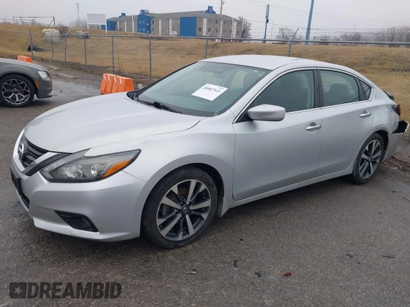 2017 Nissan Altima SV with VIN 1N4AL3AP4HC110638, listed as a IAAI auction lot 38587511 with 104,070 mi miles and . Bid and sale history available at carsss.com. Image 2.