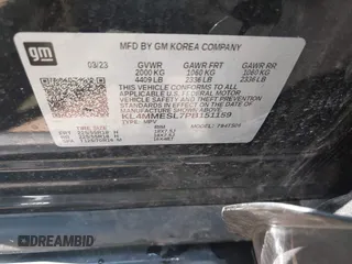 2023 Buick Encore GX Select с VIN KL4MMESL7PB151159, выставлен на аукционе IAAI как лот 42467243 с пробегом 28 261 миль миль и . История ставок и продаж доступна на DreamBid. Изображение 9.