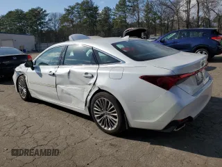 2019 Toyota Avalon XLE with VIN 4T1BZ1FB0KU031740, listed as a Copart auction lot 48473685 with 51,738 mi miles and Salvage Title. Bid and sale history available at carsss.com. Image 2.