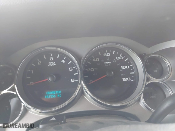 2007 Chevrolet Silverado 1500 LT w/1LT with VIN 3GCEK13367G545265, listed as a IAAI auction lot 41260768 with 162,356 mi miles. Bid and sale history available at carsss.com. Image 7.