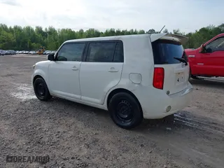 2008 Scion xB with VIN JTLKE50E381044457, listed as a IAAI auction lot 42093561 with 288,205 mi miles. Bid and sale history available at carsss.com. Image 3.