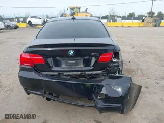 2011 BMW M3 with VIN WBSKG9C59BE367543, listed as a IAAI auction lot 41682104 with 116,925 mi miles. Bid and sale history available at carsss.com. Image 16.
