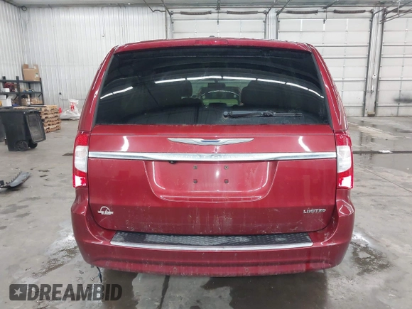 2014 Chrysler Town & Country Limited z VIN 2C4RC1GG2ER453993, wystawiony jako IAAI lot #41942877 z przebiegiem 181 701 mil mil oraz . Historia ofert i sprzedaży dostępna na DreamBid. Obrazek 17.