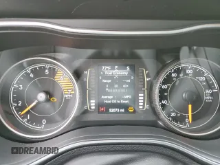 2019 Jeep Cherokee Latitude Plus with VIN 1C4PJMLN0KD384738, listed as a Copart auction lot 60099805 with 52,073 mi miles and Salvage title. Bid and sale history available at DreamBid. Image 9.