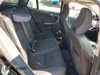 2015 Volvo V60 z VIN YV140MEA2F1209442, wystawiony jako Copart lot #54936914 z przebiegiem Nie podano mil oraz Szkoda całkowita • Salvage title. Historia ofert i sprzedaży dostępna na DreamBid. Obrazek 10.