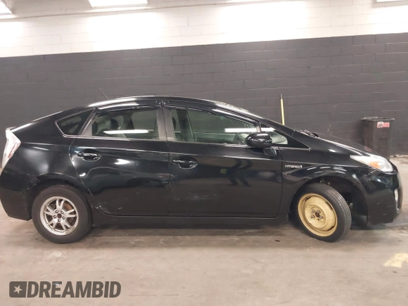 2010 Toyota Prius II with VIN JTDKN3DU5A0101657, listed as a IAAI auction lot 42038593 with 169,243 mi miles. Bid and sale history available at carsss.com. Image 13.