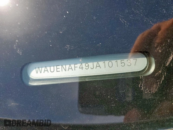2018 Audi A4 Premium Plus z VIN WAUENAF49JA101537, wystawiony jako Copart lot #56753775 z przebiegiem 62 902 mil mil oraz Szkoda całkowita • Salvage title. Historia ofert i sprzedaży dostępna na DreamBid. Obrazek 12.