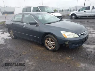 2007 Honda Accord LX SE z VIN 1HGCM56337A103614, wystawiony jako IAAI lot #42329758 z przebiegiem 161 817 mil mil oraz . Historia ofert i sprzedaży dostępna na DreamBid. Obrazek 1.