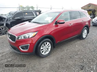 2017 Kia Sorento LX z VIN 5XYPGDA30HG314280, wystawiony jako IAAI lot #42224601 z przebiegiem 51 875 mil mil oraz . Historia ofert i sprzedaży dostępna na DreamBid. Obrazek 17.
