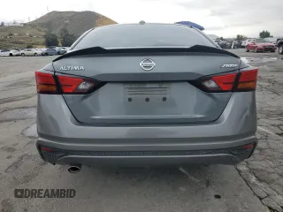 2020 Nissan Altima S with VIN 1N4BL4BV7LC204738, listed as a Copart auction lot 55827275 with 80,667 mi miles and Salvage title. Bid and sale history available at DreamBid. Image 6.