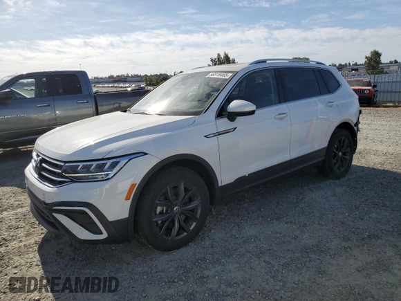 2024 Volkswagen Tiguan SE with VIN 3VVMB7AX6RM183285, listed as a Copart auction lot 58318465 with 9,586 mi miles and Salvage title. Bid and sale history available at DreamBid. Image 1.