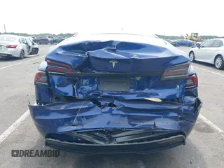 2022 Tesla Model S z VIN 5YJSA1E55NF493604, wystawiony jako IAAI lot #42503731 z przebiegiem 37 961 mil mil oraz . Historia ofert i sprzedaży dostępna na DreamBid. Obrazek 15.