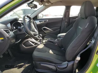 2012 Hyundai Veloster w/Gray Int z VIN KMHTC6AD1CU066882, wystawiony jako Copart lot #55781745 z przebiegiem 167 427 mil mil oraz Czysty tytuł • Clean title. Historia ofert i sprzedaży dostępna na DreamBid. Obrazek 7.
