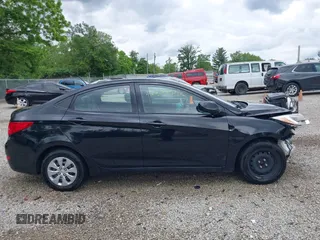 2017 Hyundai Accent SE z VIN KMHCT4AE7HU363918, wystawiony jako IAAI lot #42331712 z przebiegiem 85 123 mil mil oraz . Historia ofert i sprzedaży dostępna na DreamBid. Obrazek 14.