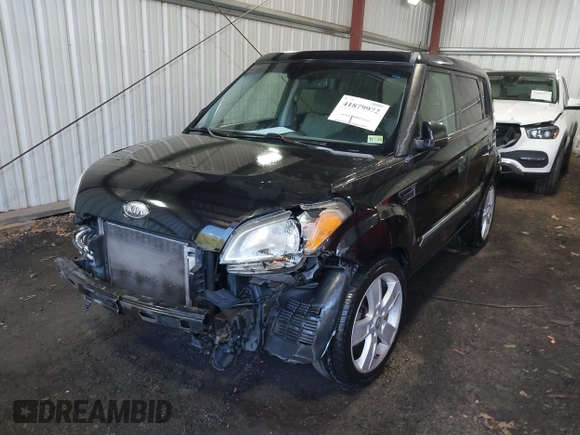 2010 Kia Soul + with VIN KNDJT2A21A7095510, listed as a IAAI auction lot 41879972 with 212,538 mi miles. Bid and sale history available at carsss.com. Image 17.