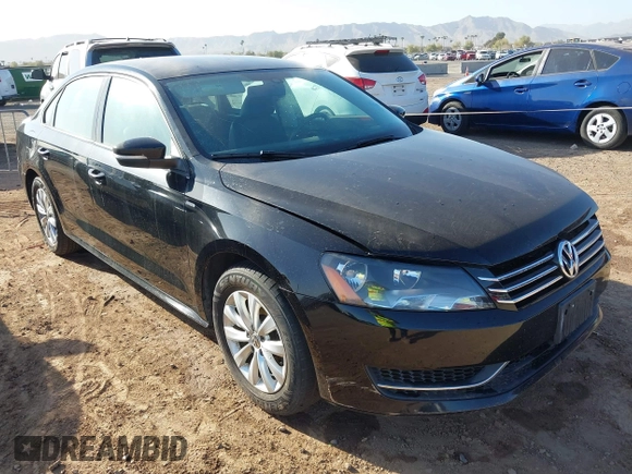 2015 Volkswagen Passat Limited Edition Edition z VIN 1VWAT7A3XFC068792, wystawiony jako IAAI lot #41704551 z przebiegiem 89 388 mil mil oraz . Historia ofert i sprzedaży dostępna na DreamBid. Obrazek 1.