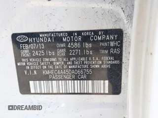 2013 Hyundai Sonata with VIN KMHEC4A45DA066755, listed as a IAAI auction lot 41892818 with 100,633 mi miles and . Bid and sale history available at carsss.com. Image 9.